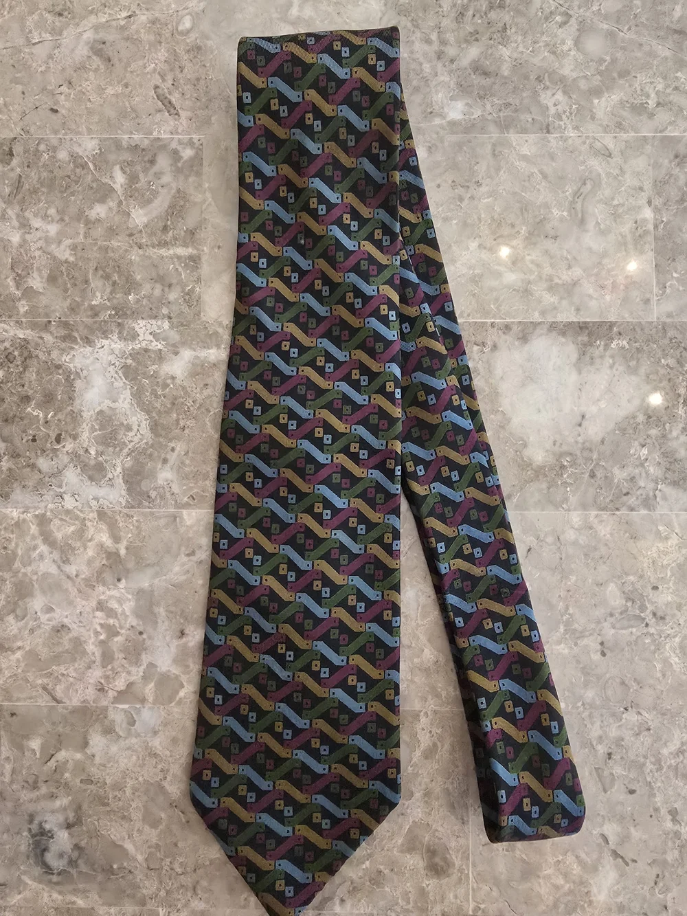 Vintage HERMES Abstract Tie